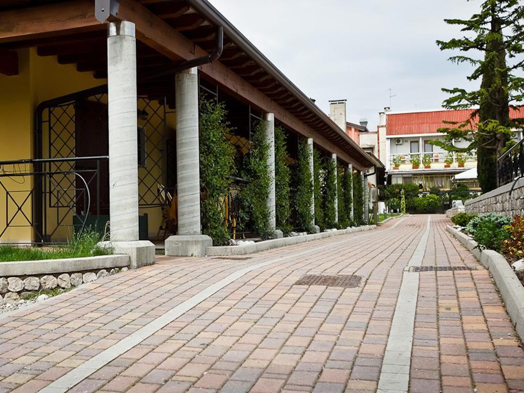 Gelindo Dei Magredi Hotel Vivaro Exterior photo