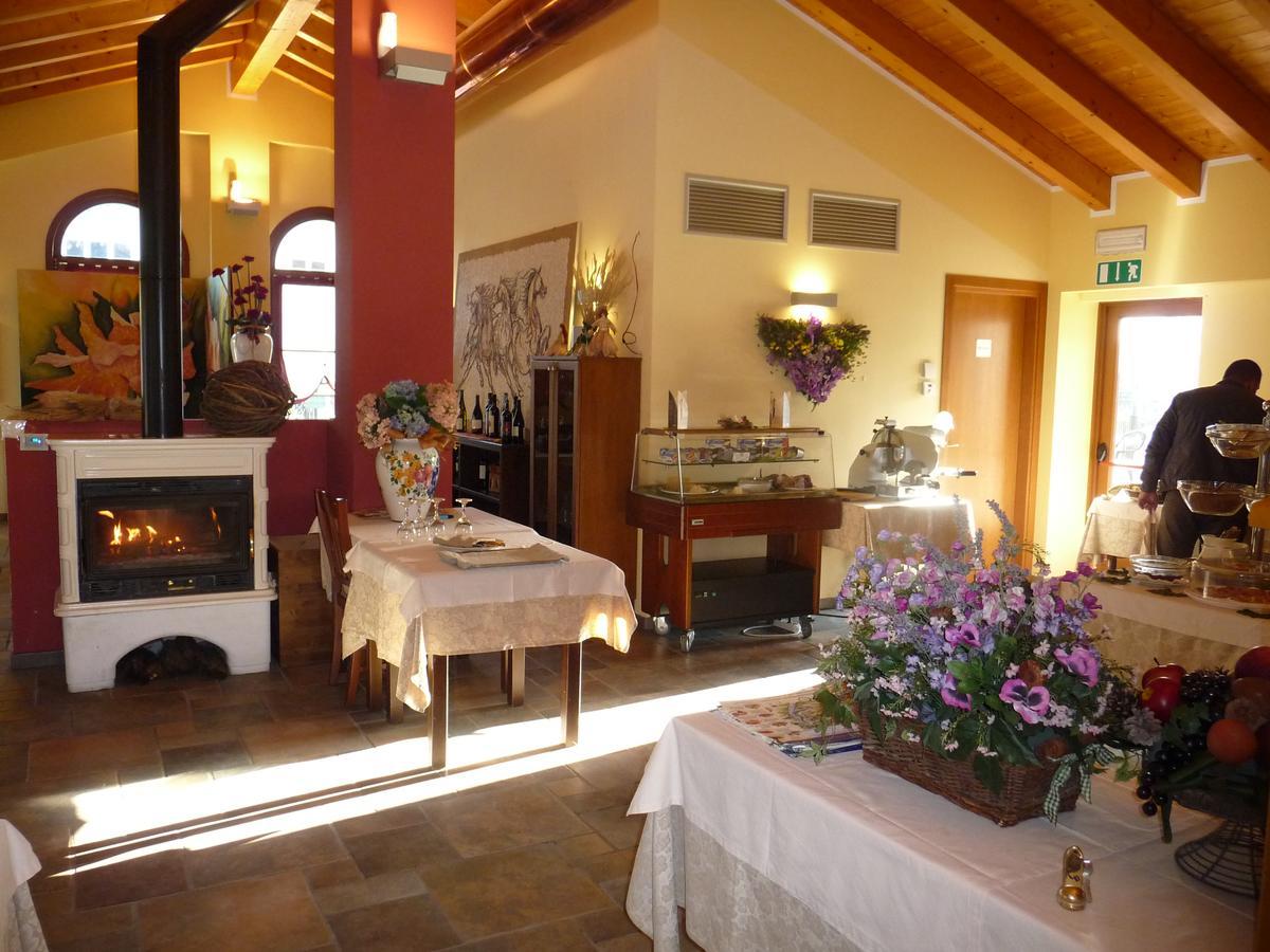 Gelindo Dei Magredi Hotel Vivaro Exterior photo